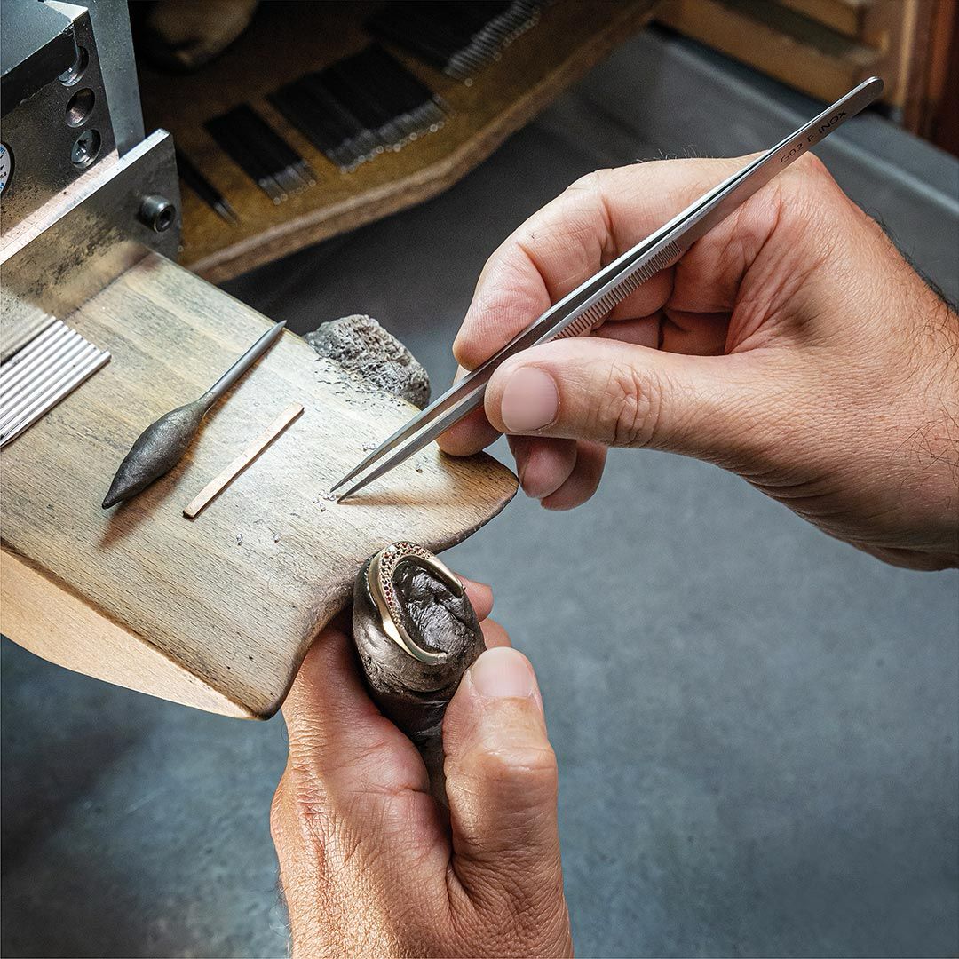 Crafting Elegance: A Glimpse into the World of Jewelry Artisans in India